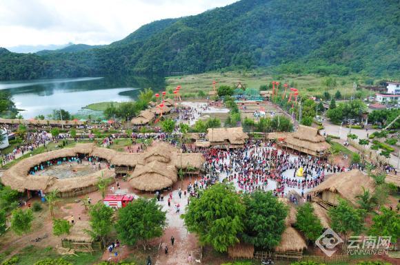 近年来,西盟县通过发挥成熟景区辐射带动作用,打造乡村旅游发展